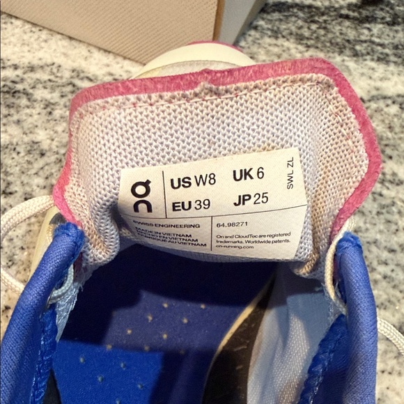 ON Women's Cloudvista Athletic Shoes - White and Pink - Picture 4 of 6